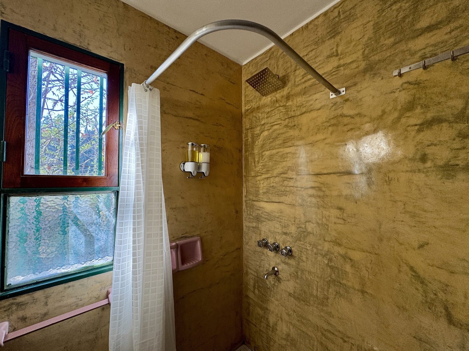 Baño con ducha